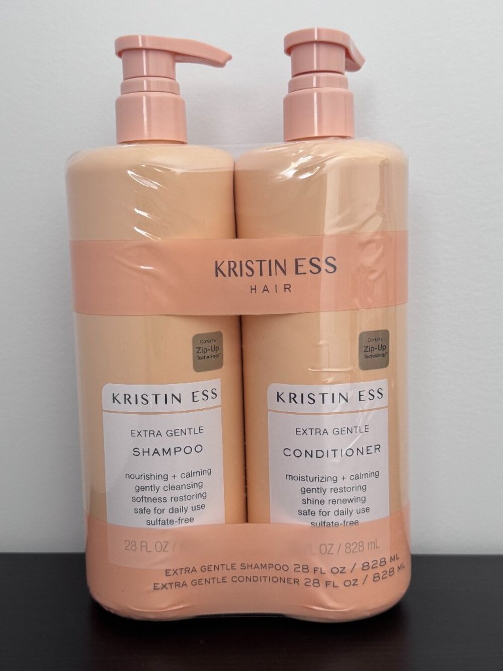 Kristin Ess Extra Gentle Shampoo and Conditioner Set
